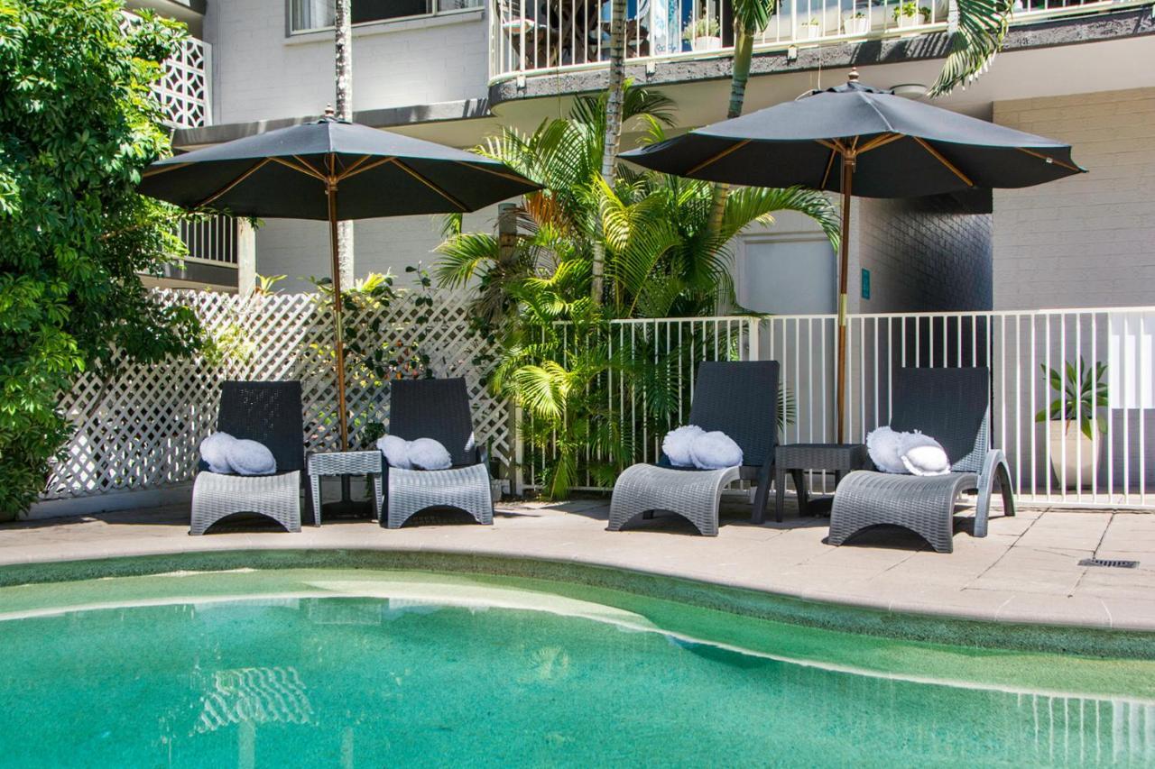 Surf Dance Apartments คูลัมบีช ภายนอก รูปภาพ