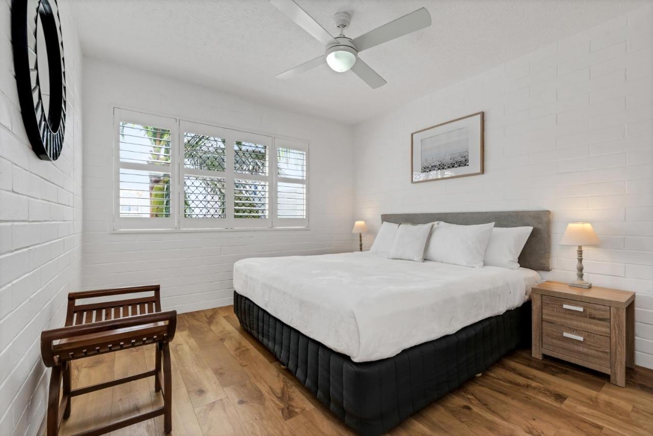 Surf Dance Apartments คูลัมบีช ภายนอก รูปภาพ
