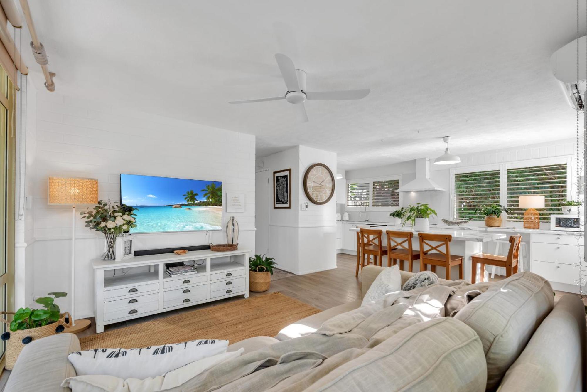Surf Dance Apartments คูลัมบีช ภายนอก รูปภาพ