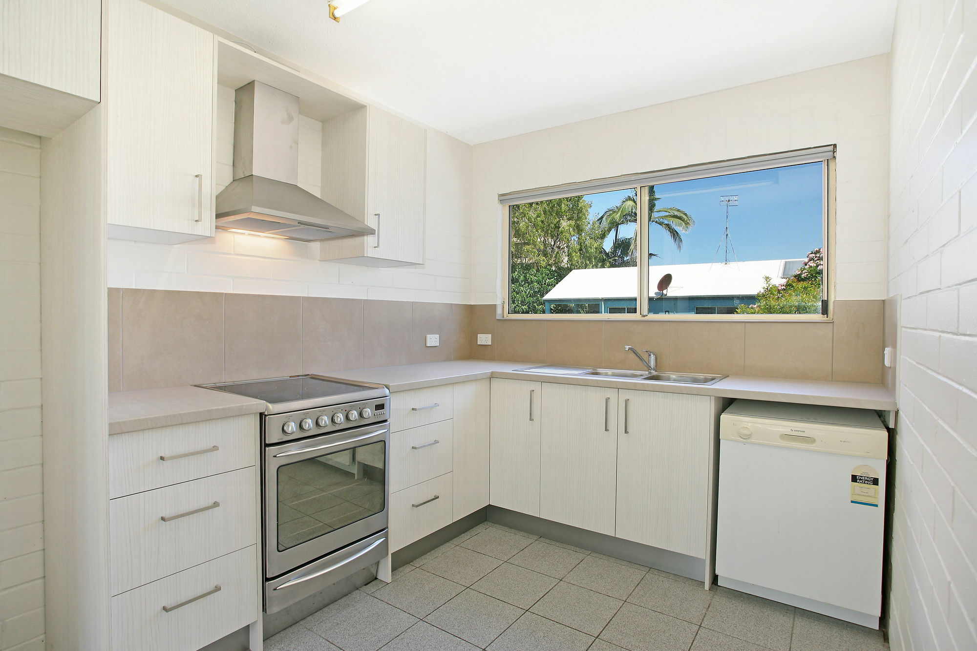 Surf Dance Apartments คูลัมบีช ภายนอก รูปภาพ