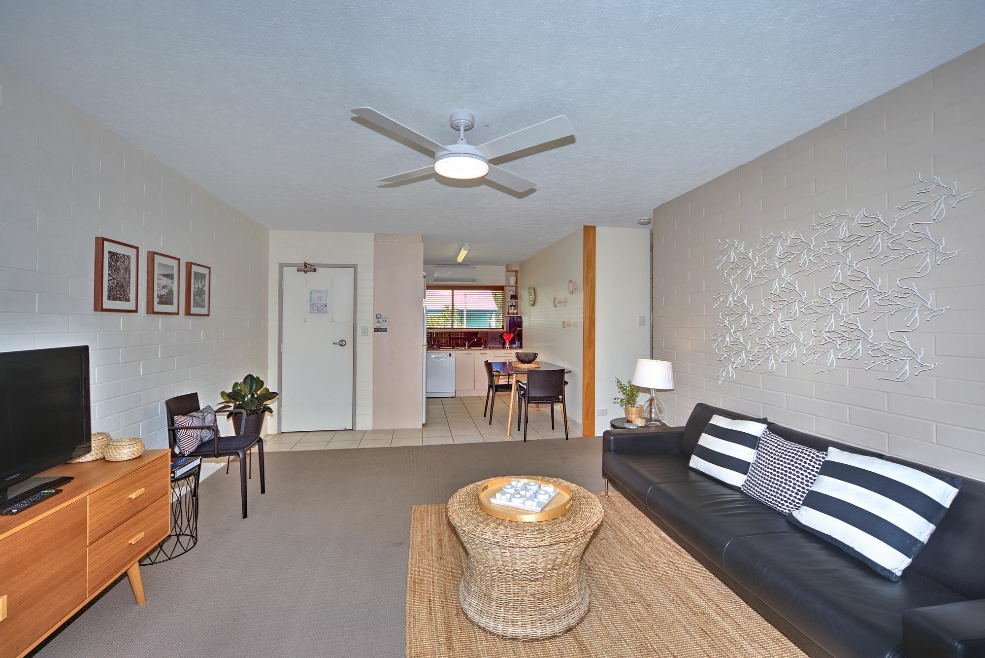 Surf Dance Apartments คูลัมบีช ภายนอก รูปภาพ